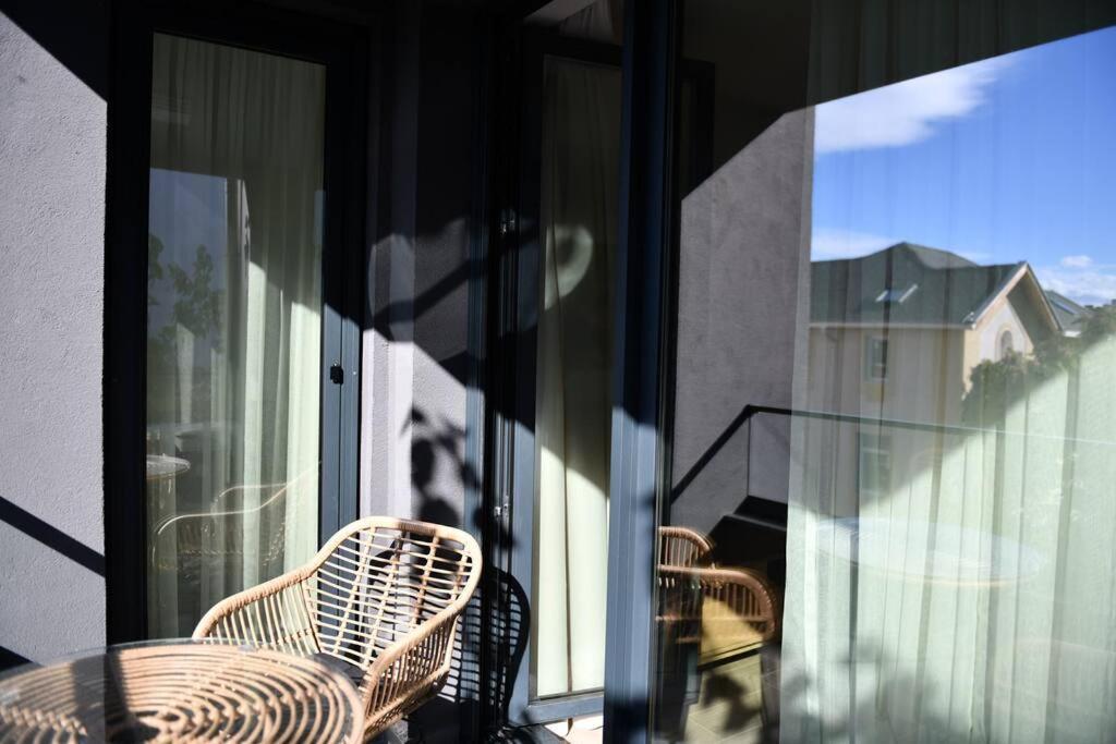 Madrid: A Modern 2-Bedroom Apartment With Parking Sofya Dış mekan fotoğraf