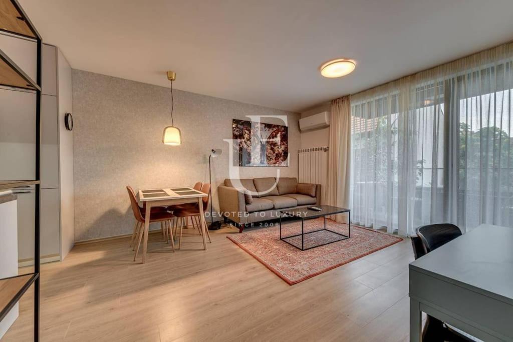 Madrid: A Modern 2-Bedroom Apartment With Parking Sofya Dış mekan fotoğraf